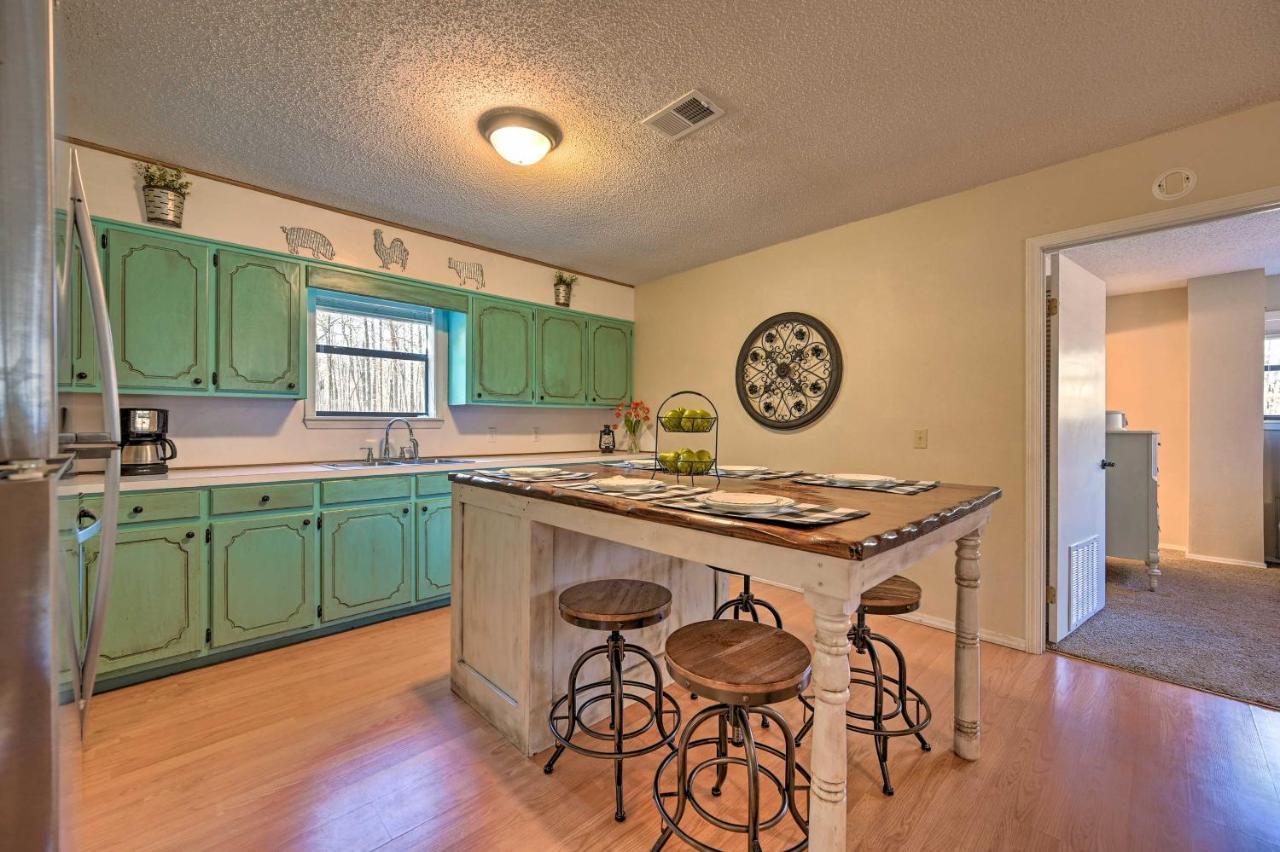 הוילה Pet-Friendly Shady Oaks Broken Bow Gem With Patio! מראה חיצוני תמונה