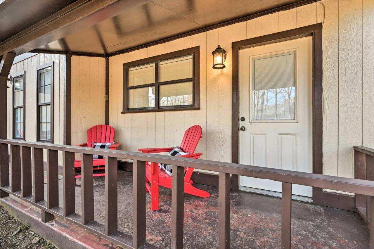 הוילה Pet-Friendly Shady Oaks Broken Bow Gem With Patio! מראה חיצוני תמונה